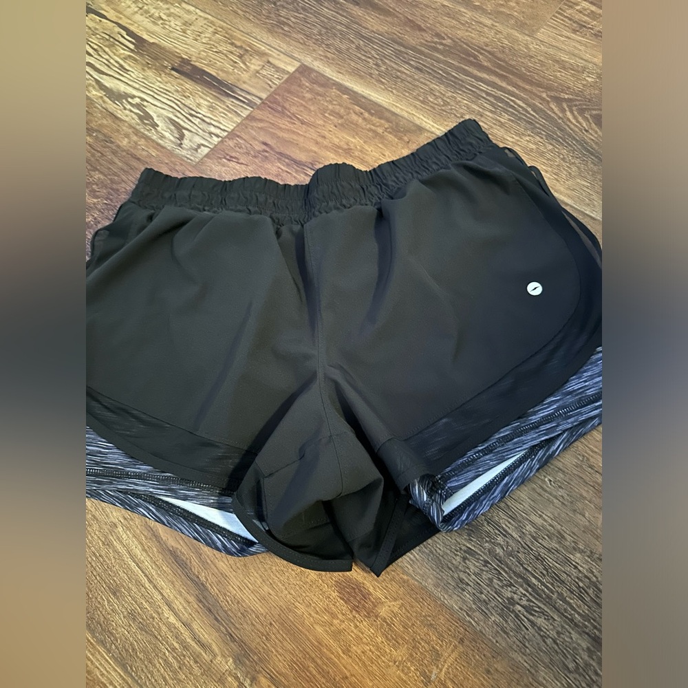Avia Athletic Shorts size large